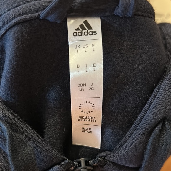 Adidas hoodie NWT - Picture 3 of 3